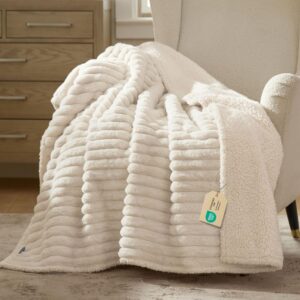 Bedsure ComfyFleece™ Waterproof D...