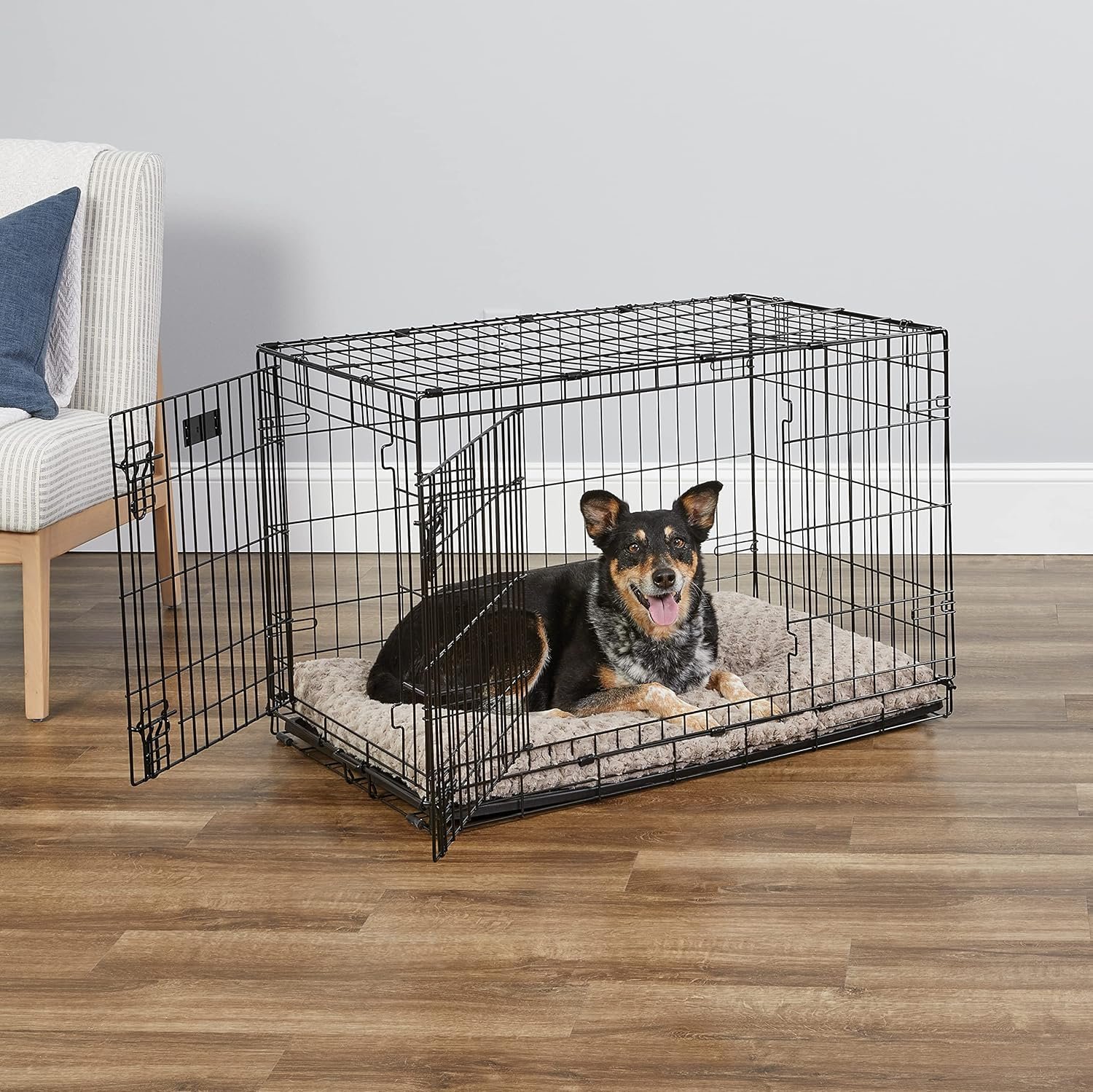 MidWest Homes for Pets 36-Inch iCrate for Medium-Large Breeds, 41-70 lbs, Double Door Folding Dog Crate with Divider Panel, Leak-Proof Tray & Secure Latches, Portable, Durable & Easy to Assemble - Image 2